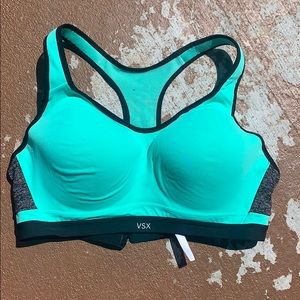 Victoria’s Secret Sports Bra 38D